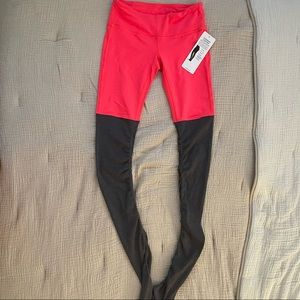 NWT Alo Goddess Leggings